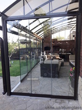 Системы безрамного остекления &mdash; AlumGlass